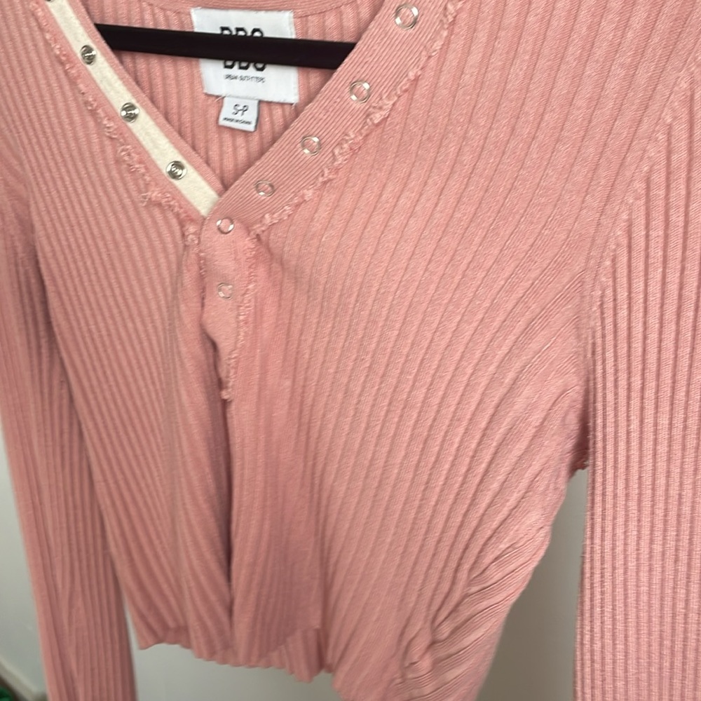 RIBBED PINK URBAN OUTFITTERS LONGSLEEVE WORN A COUPLE TIMES - Picture 6 of 6